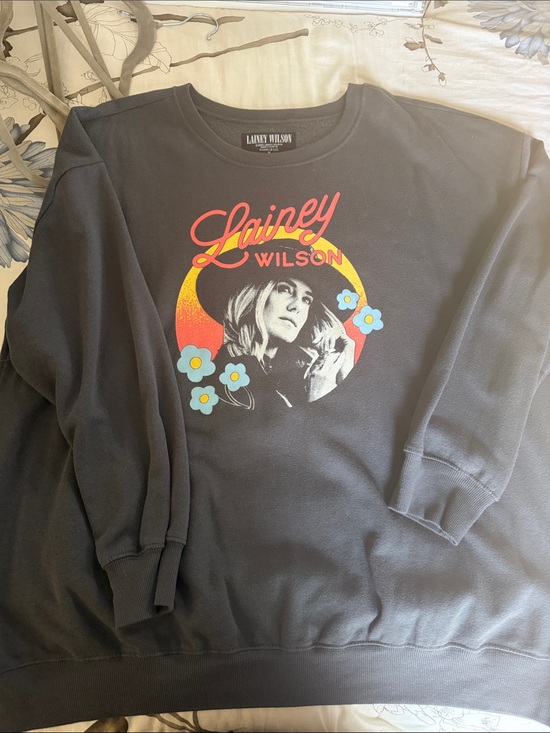 Tops - Black Graphic Sweatshirt with Retro Floral Print